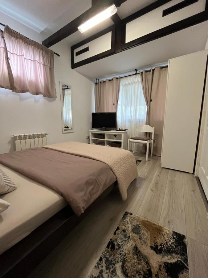 Charmante Petite Maison Transylvanie Villa Săcele Exterior foto
